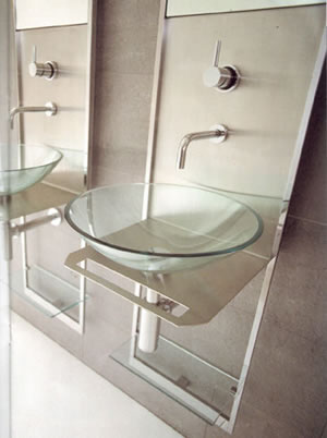 Tvättställ, Kranar, Tvättställ, Toalettstol, Badrum, Italienska badrum, Moderna Design, badrum design Italienska, badkar, Design Kranar, Toalett, Toalettstol, Badrum WC,  Vägghängd Toalettstol, Tvättställblandare, Handfat, Tvättställ, Handfat, Badrum Handfat, Tvättställ, Vägghängd Toalettstol, toalettstol, badtillbehör, bad Tvättställ, Badrum Tvättställ, moderna badrum tillbehör