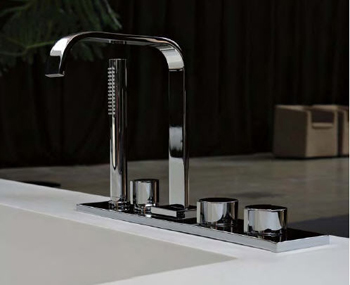 Vägghängd Toalettstol, Badkarsblandare, badrumduschar, Toalettstol, Badrum, Italienska badrum, Moderna Design, badrum design Italienska, badkar, badrum design Italienska, badkar, badrumidéer Italienska, moderna badrum tillbehör